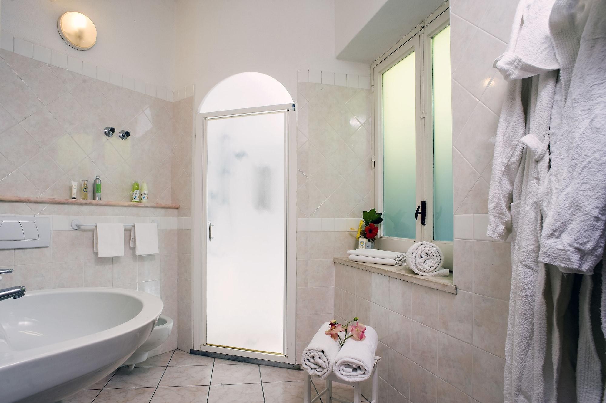 Villa Angela Hotel & Spa Forio  Bagian luar foto